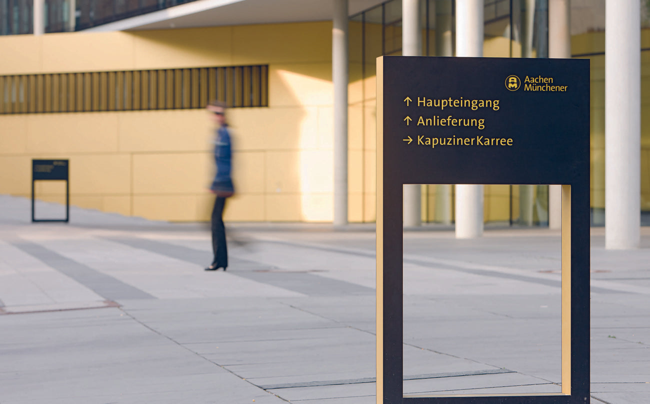 1:1 – Signage, Orientation, Identity