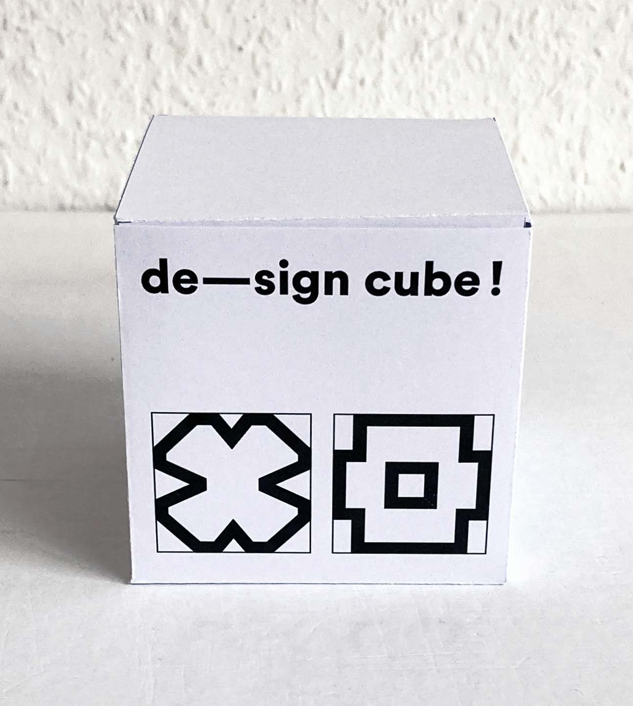 de-design cube